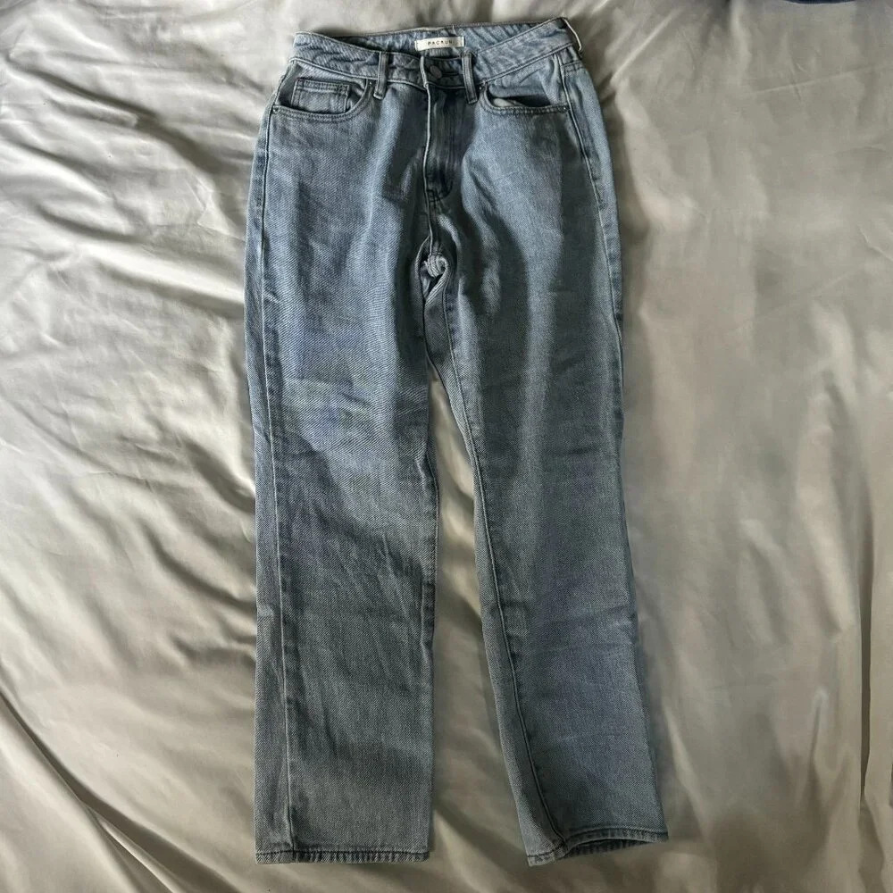 PACSUN SIZE 24 MOM JEAN LIGHT WASH